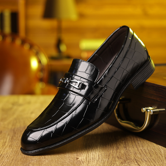 Scarpe slip-on chic in rilievo