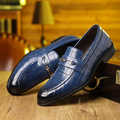 Scarpe slip-on chic in rilievo