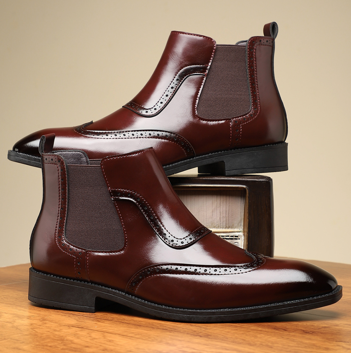 Stivali classici lucidi